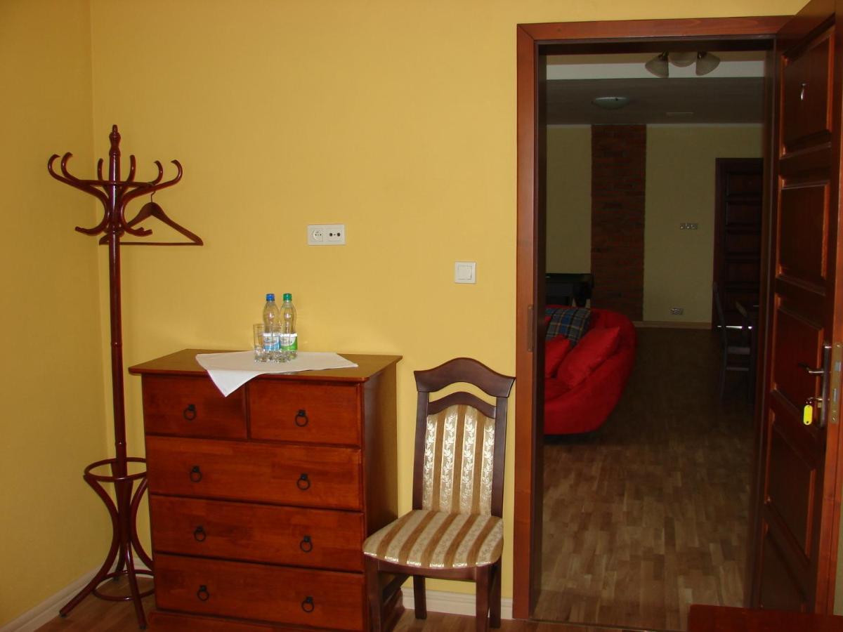 Gosc W Dom Hotell Zbąszynek Rum bild